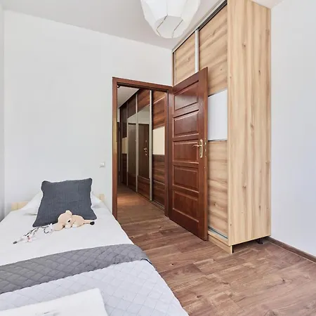 Apartman Comfy With Parking By Renters Wrocław