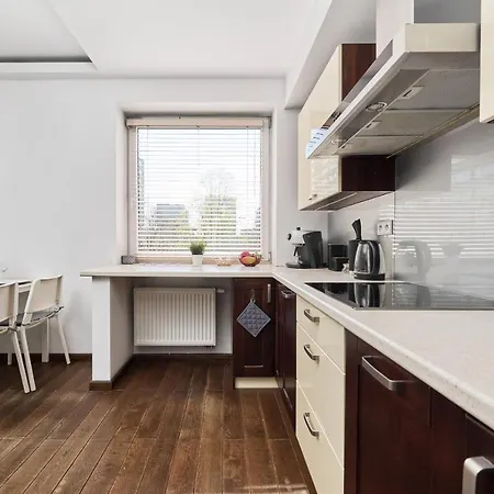 Apartman Comfy With Parking By Renters *